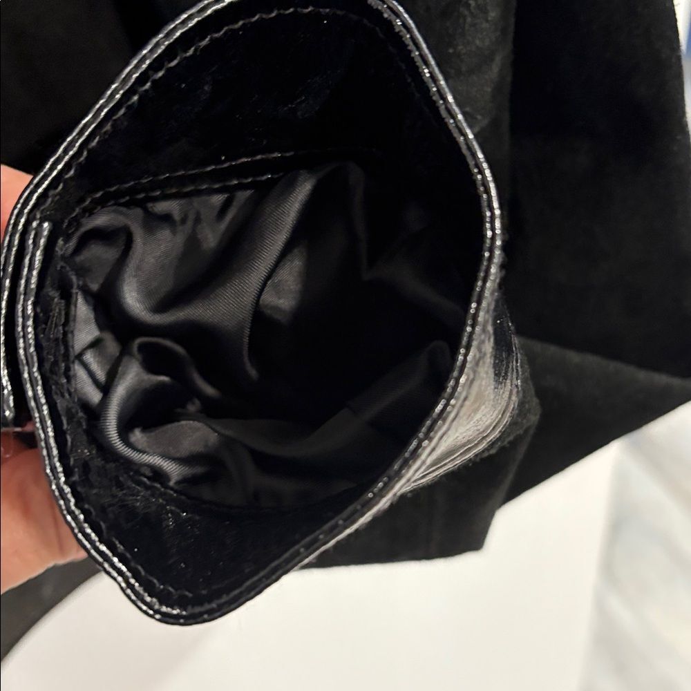 Leather/Suede Kenneth Cole Reaction Women’s 
Glossy Black Leather Suede Jacket - Picture 7 of 13